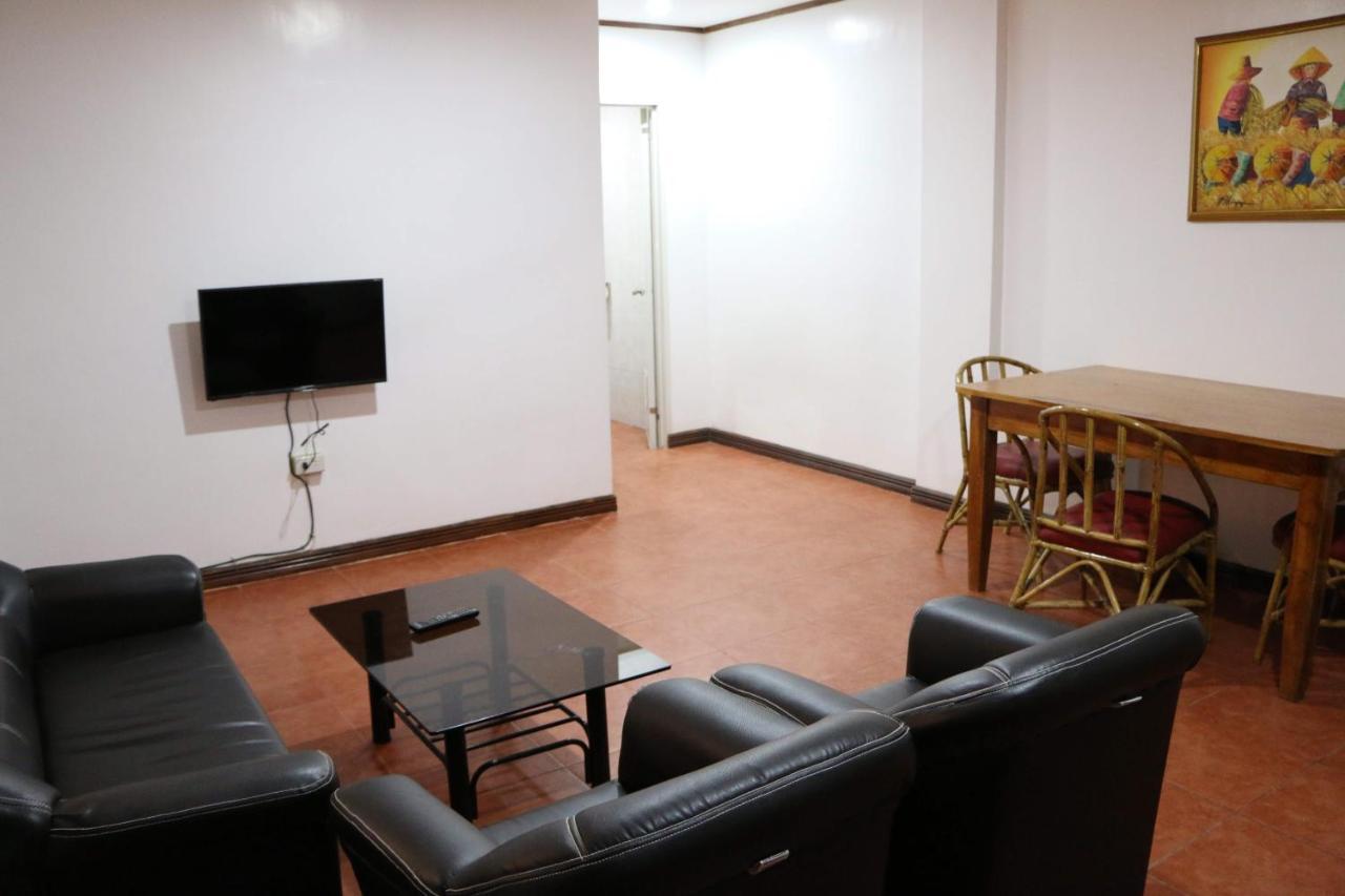 Badladz Staycation Condos Puerto Galera Bagian luar foto