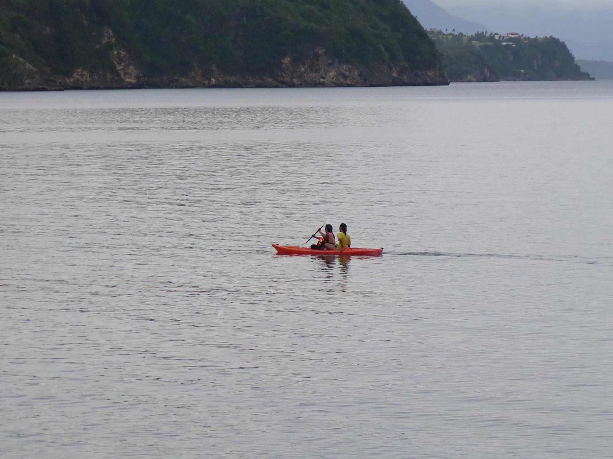 Badladz Staycation Condos Puerto Galera Bagian luar foto